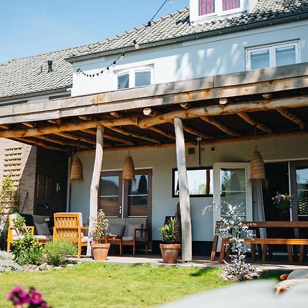Maison Bellefleur B&B - Pension เรอเนสเซอ ภายนอก รูปภาพ