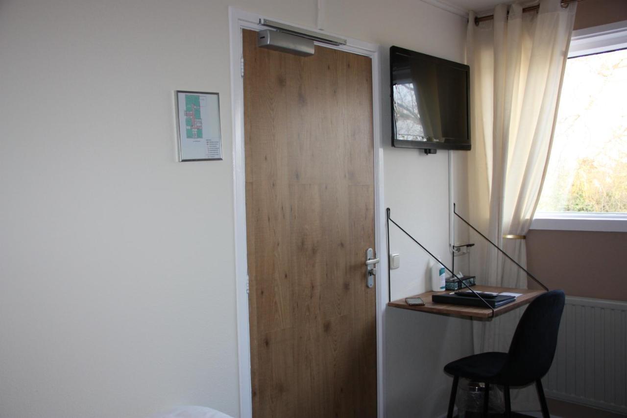 Maison Bellefleur B&B - Pension เรอเนสเซอ ภายนอก รูปภาพ